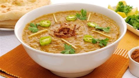  Haleem: Un piatto cremoso e avvolgente dal cuore della tradizione culinaria pakistana!