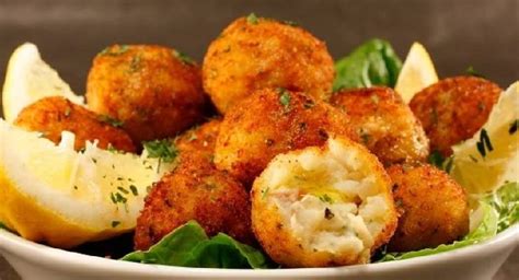  La Deliziosa Polpette di Cernia con Salsa Piccante: Un Viaggio Esplorativo tra Sapori Asciutti e Salse Cremose!