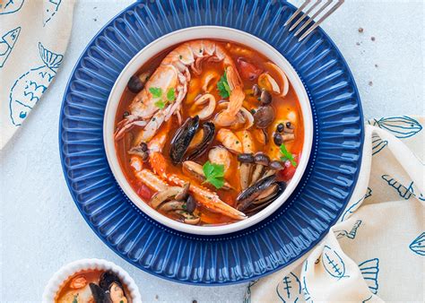  La Zuppa di Conchiglie del Mar Cinese: Un Sinfonia di Sapori dal Mare che Abbraccia il Piccante!